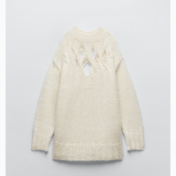Zara distressed/ripped knit sweater NWOT - Picture 4 of 4